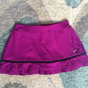 NIKE active skirt